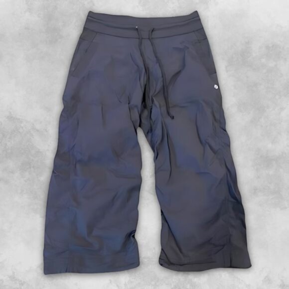 lululemon athletica Pants - Lululemon Capri Pants Stretch Loose Pocket Adjustable Drawstring Black Women's